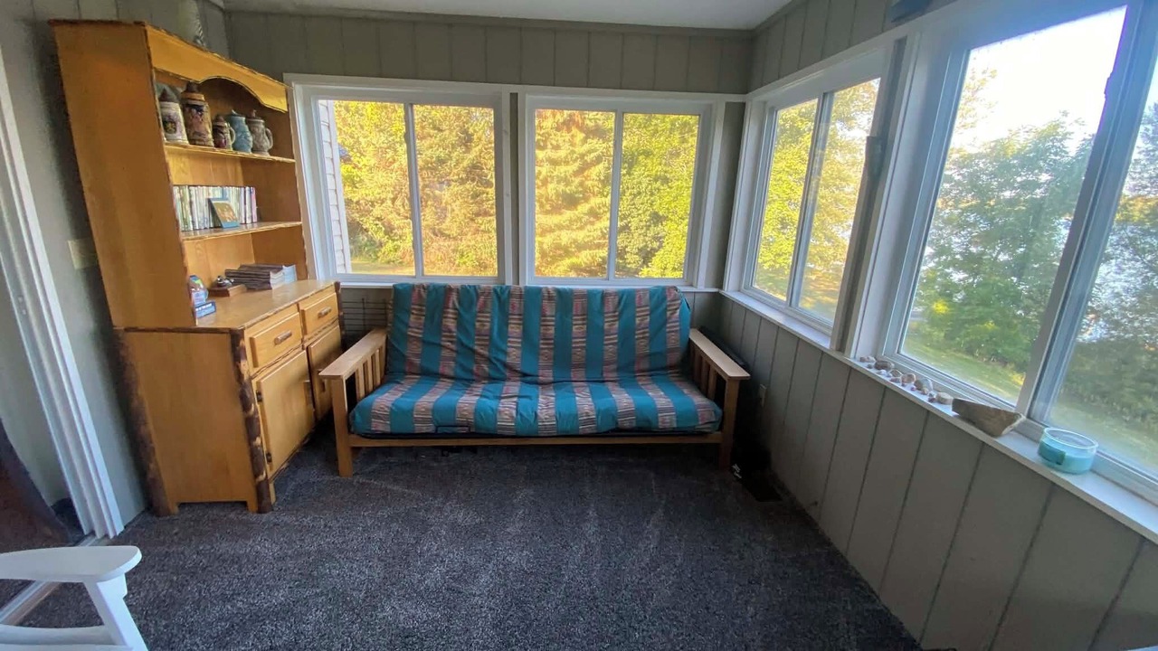 Photo of Livingroom in Town of Oswegatchie