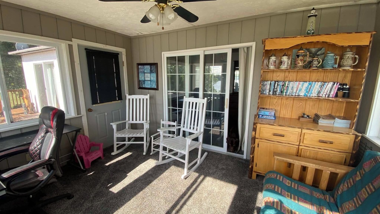 Photo of Livingroom in Town of Oswegatchie