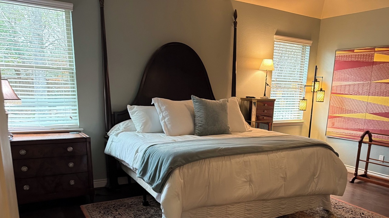 Photo of Bedroom in Tomball