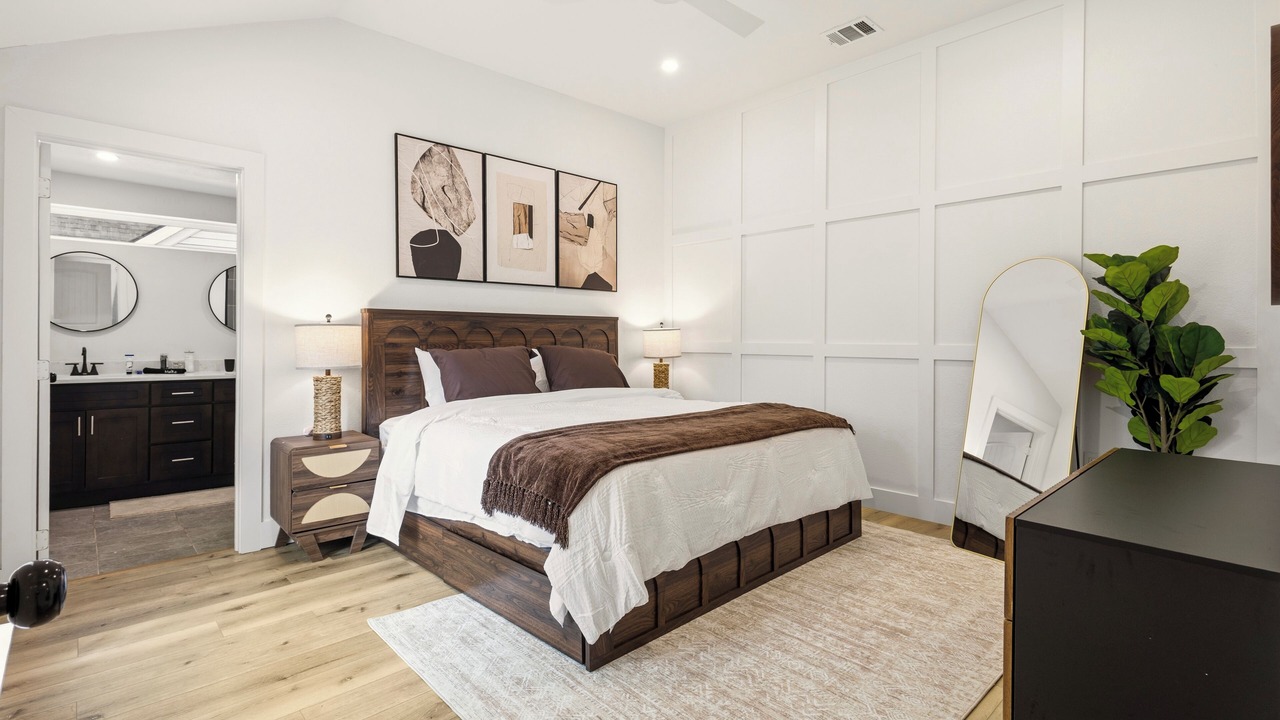Photo of Bedroom in Cedar Crest