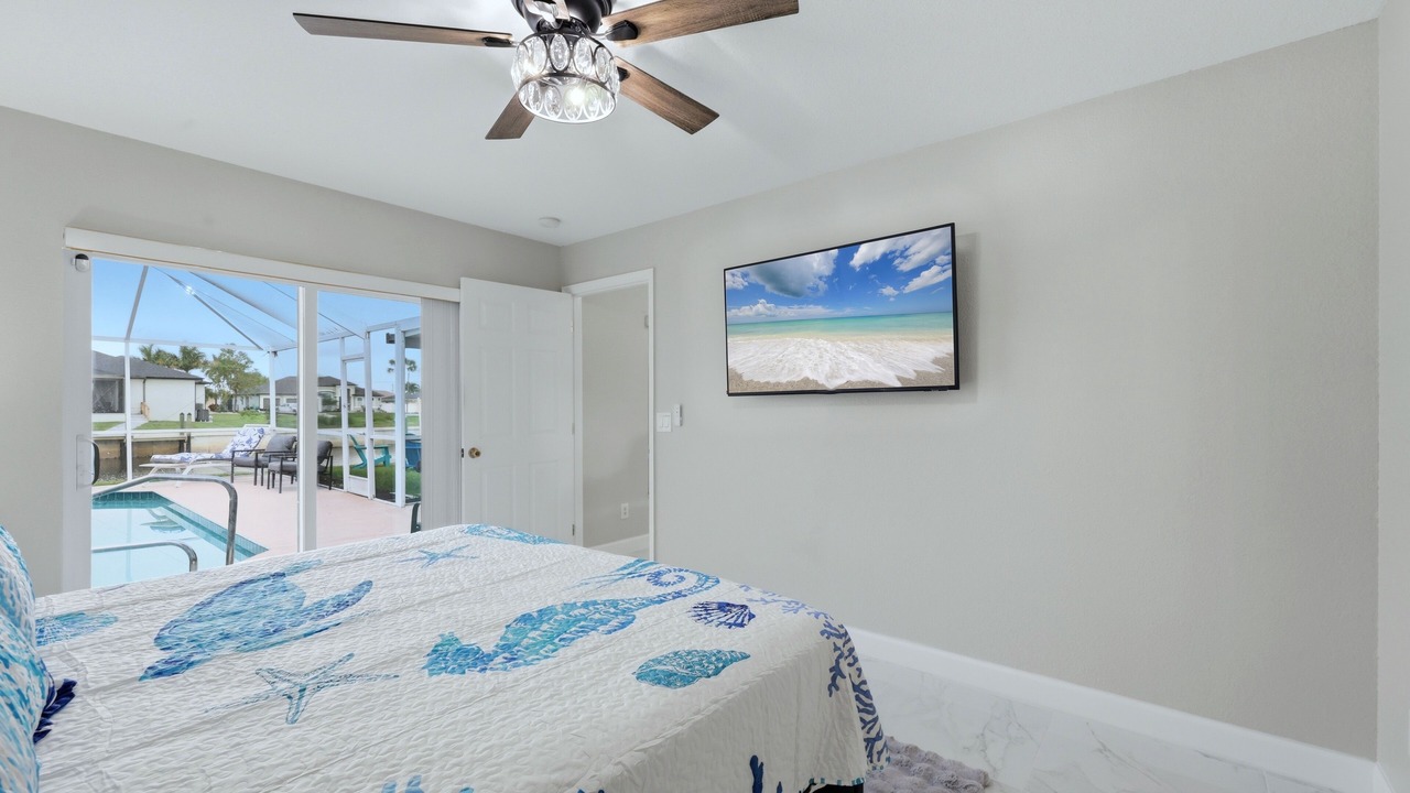 Photo of Bedroom in Gulf Cove