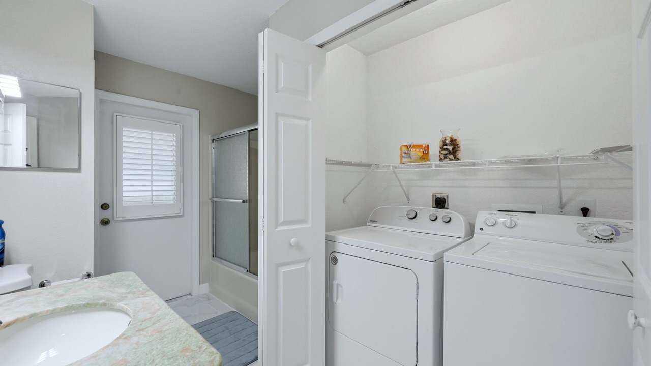 Photo of Bathroom in Gulf Cove