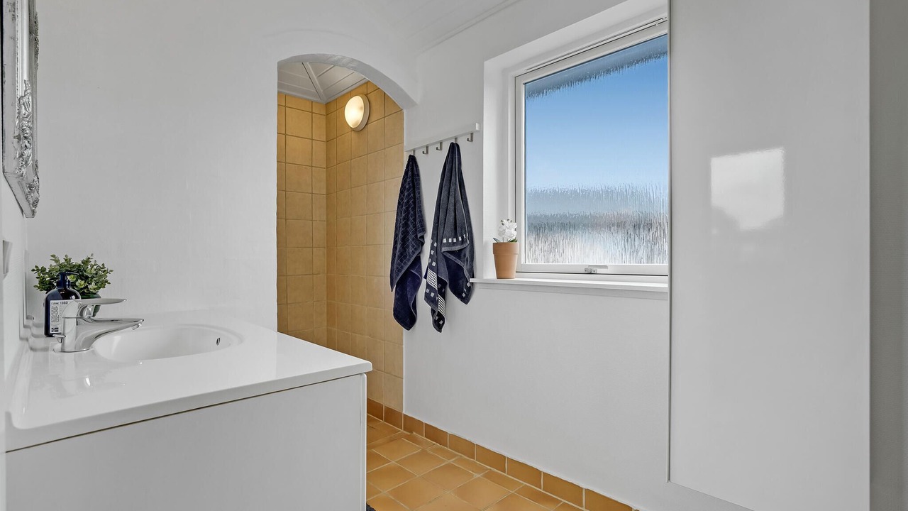 Photo of Bathroom in Bog By