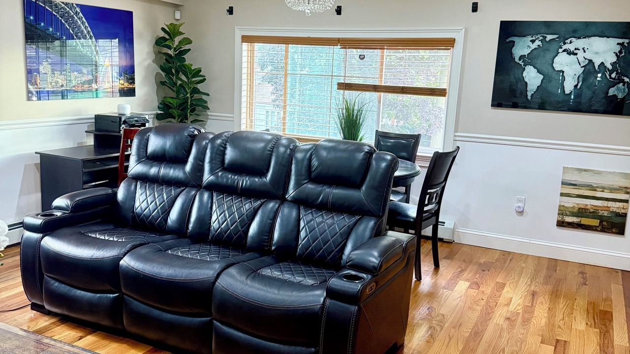 Photo of Livingroom in Rochdale