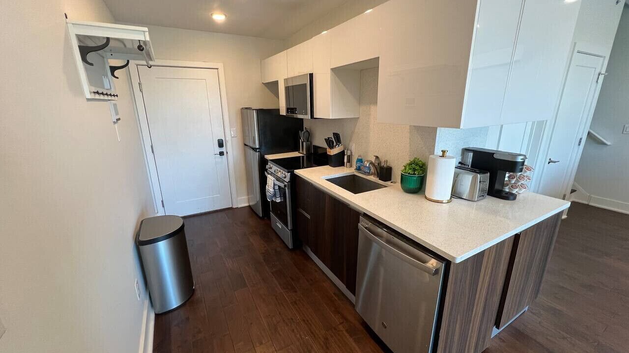 Photo of Kitchen in Center City West