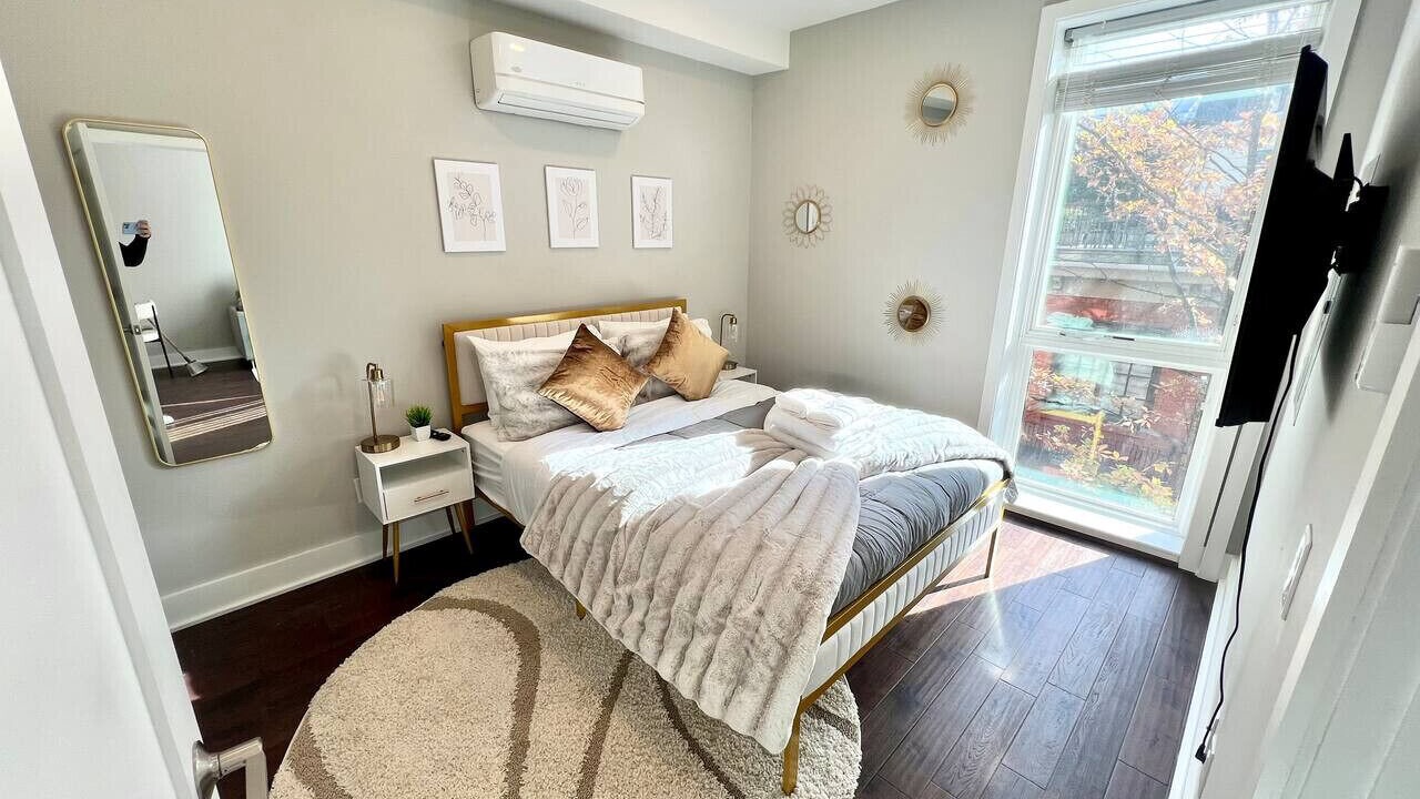 Photo of Bedroom in Center City West