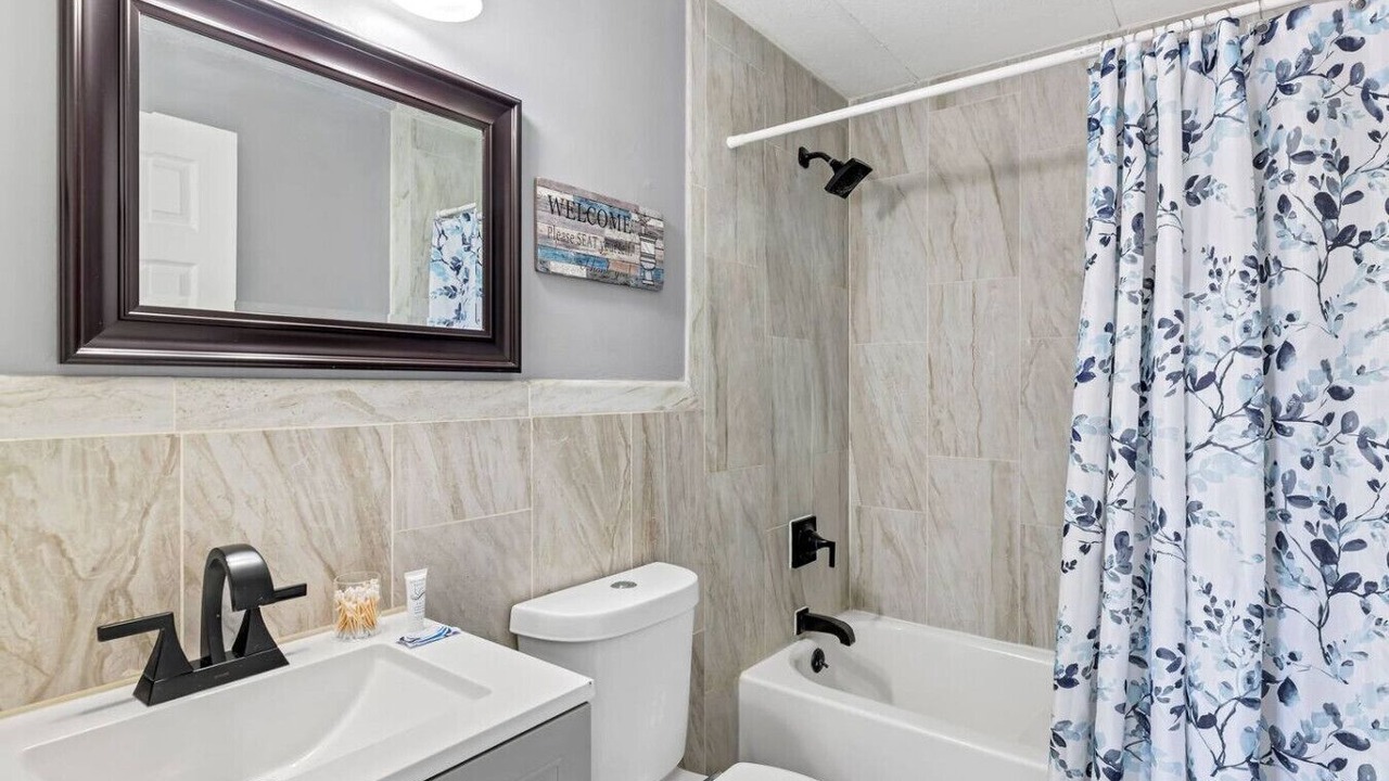 Photo of Bathroom in Weldon Spring Heights