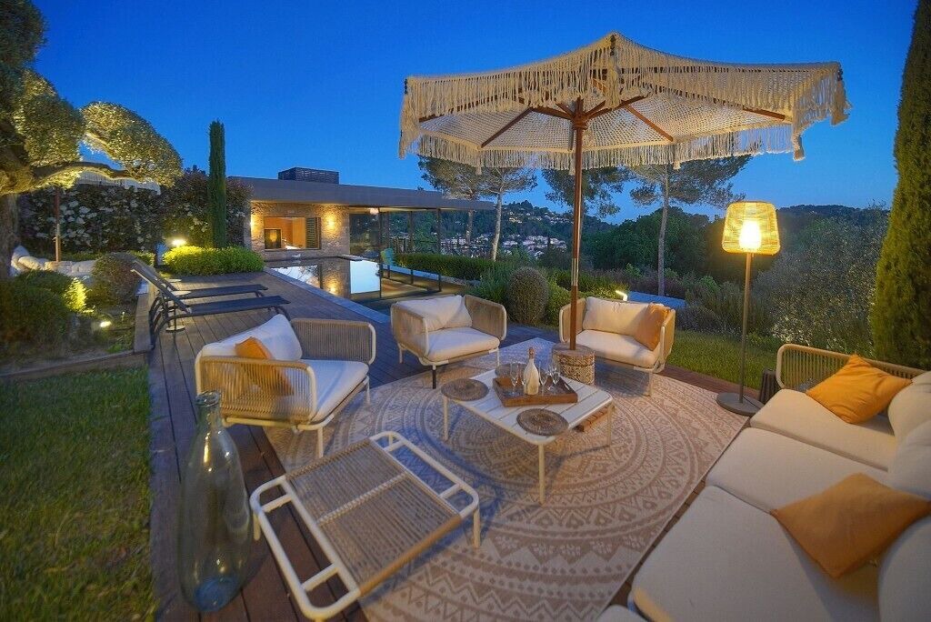 Photo of Patio Balcony in Mougins Town Centre
