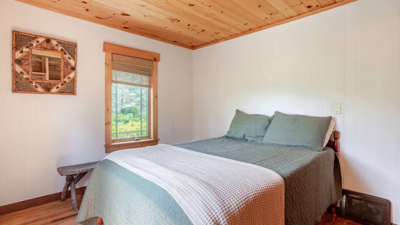 Photo of Bedroom in East Branch