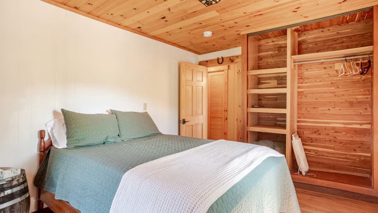 Photo of Bedroom in East Branch