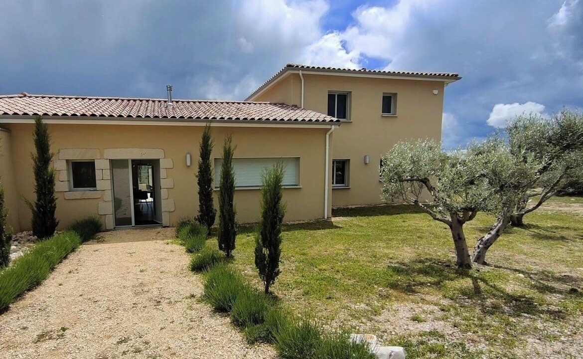 Photo of Outdoor in Gras