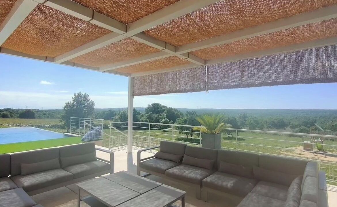 Photo of Outdoor in Gras