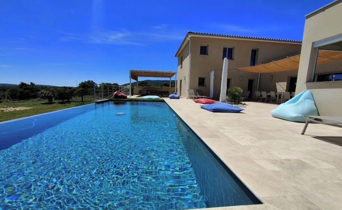 Photo of Outdoor in Gras