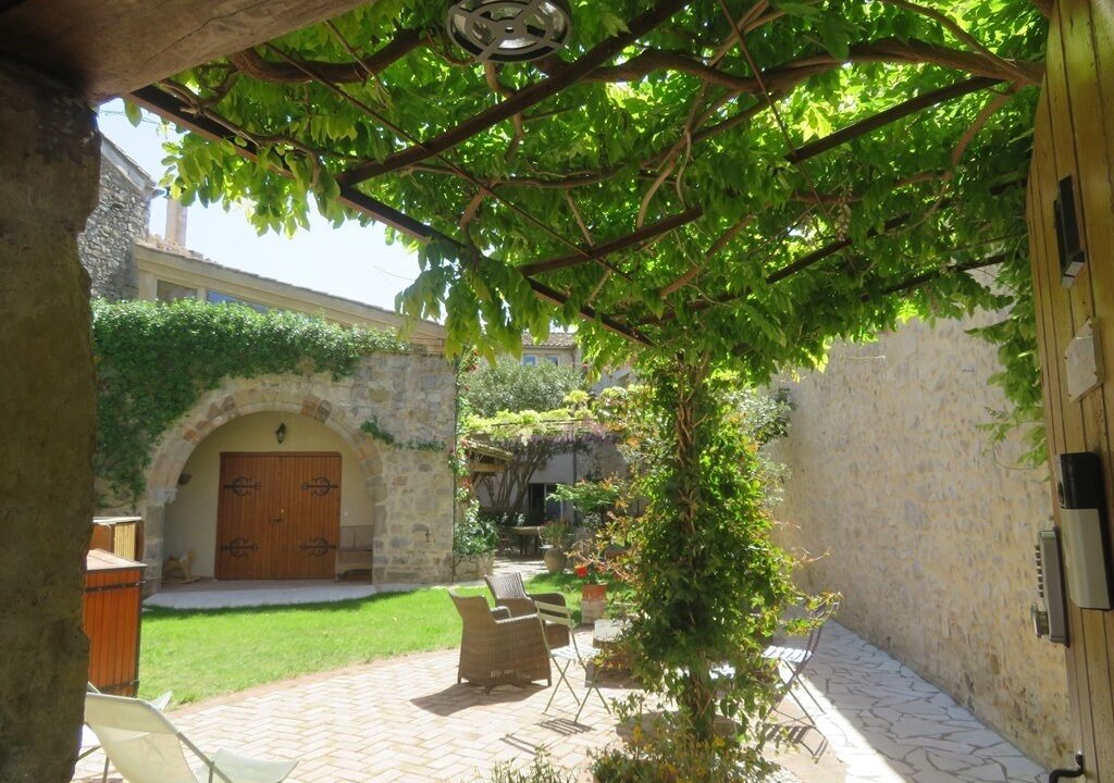 Photo of Patio Balcony in Lagrasse