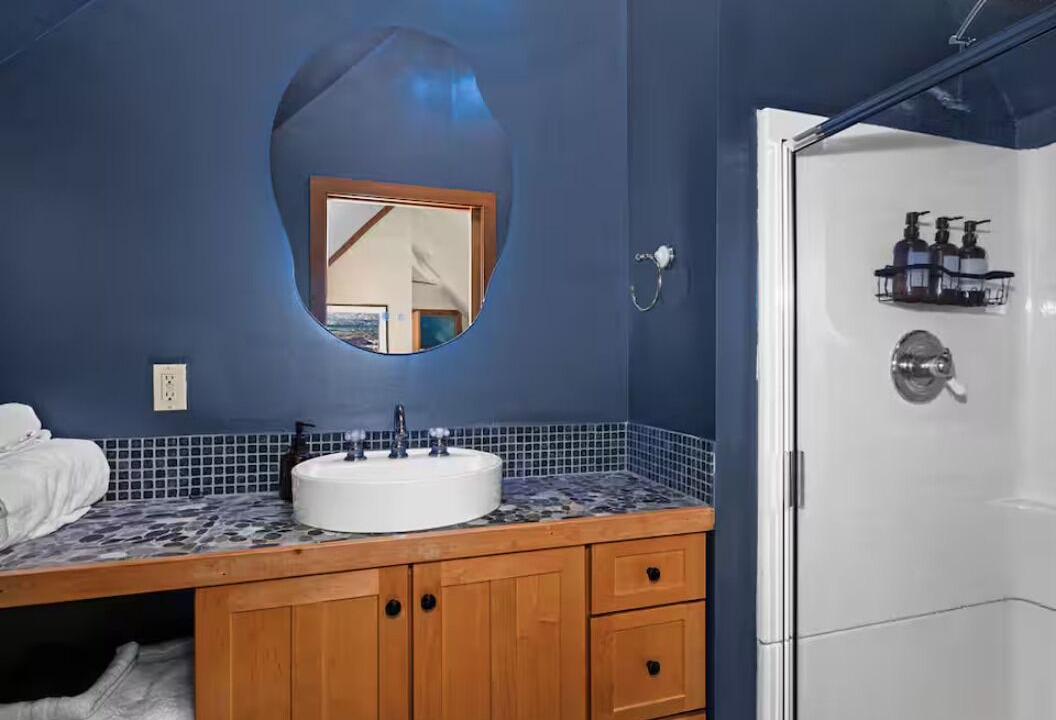 Photo of Bathroom in East Hillside