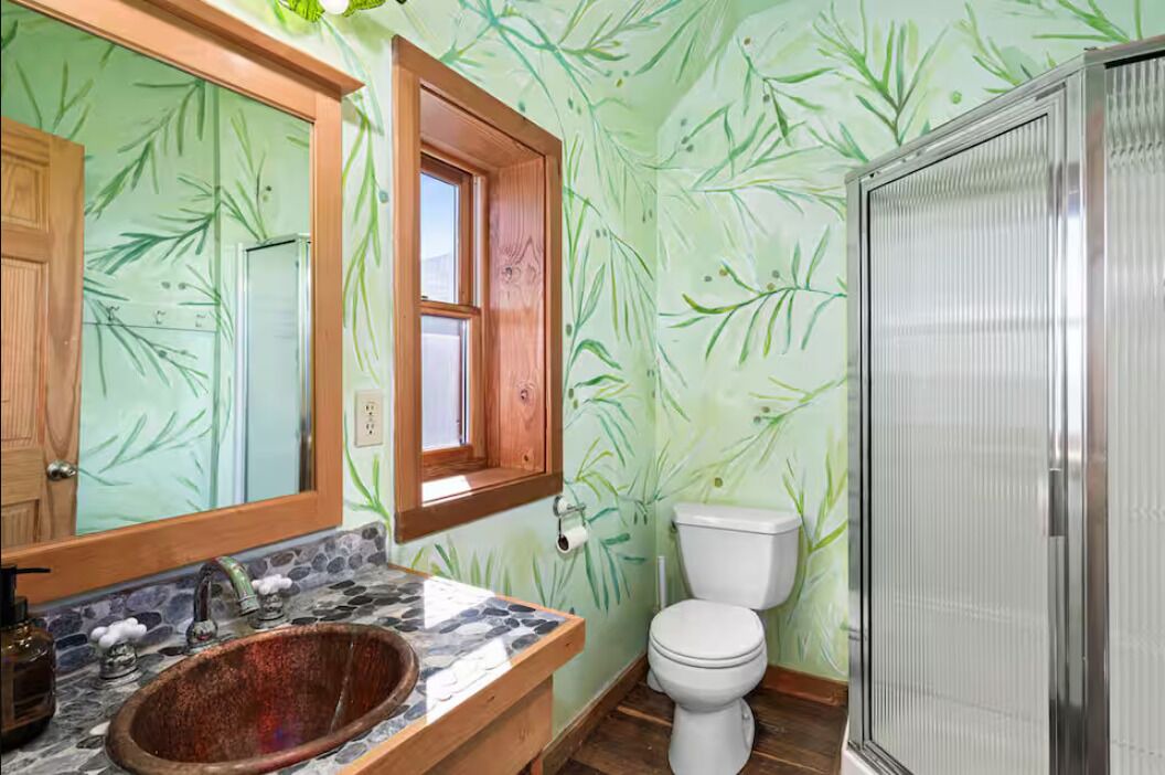 Photo of Bathroom in East Hillside