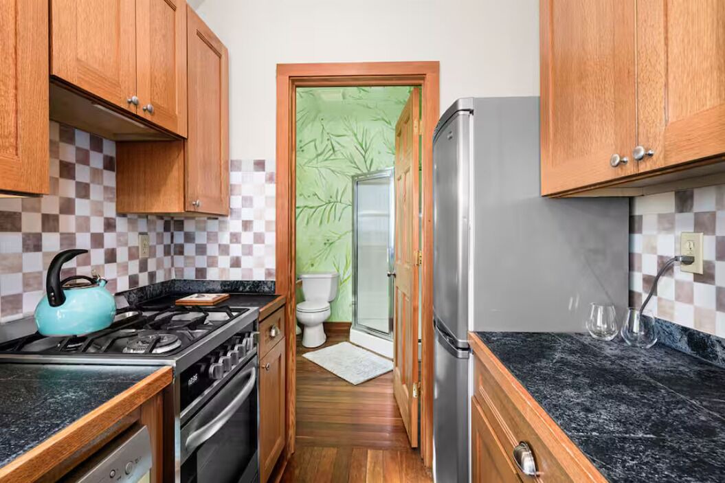 Photo of Kitchen in East Hillside