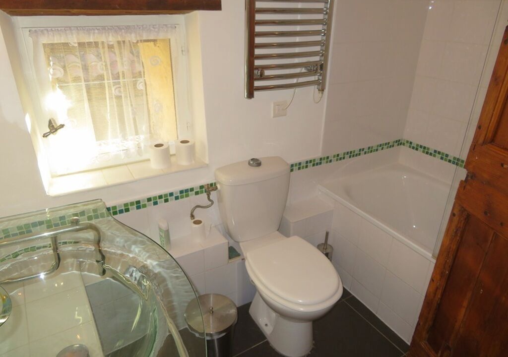 Photo of Bathroom in Lagrasse