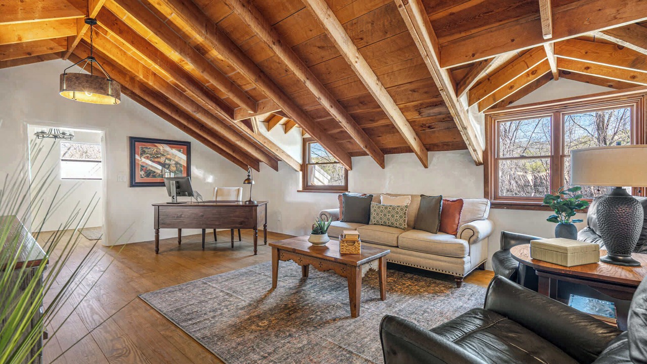 Photo of Livingroom in Santa Fe
