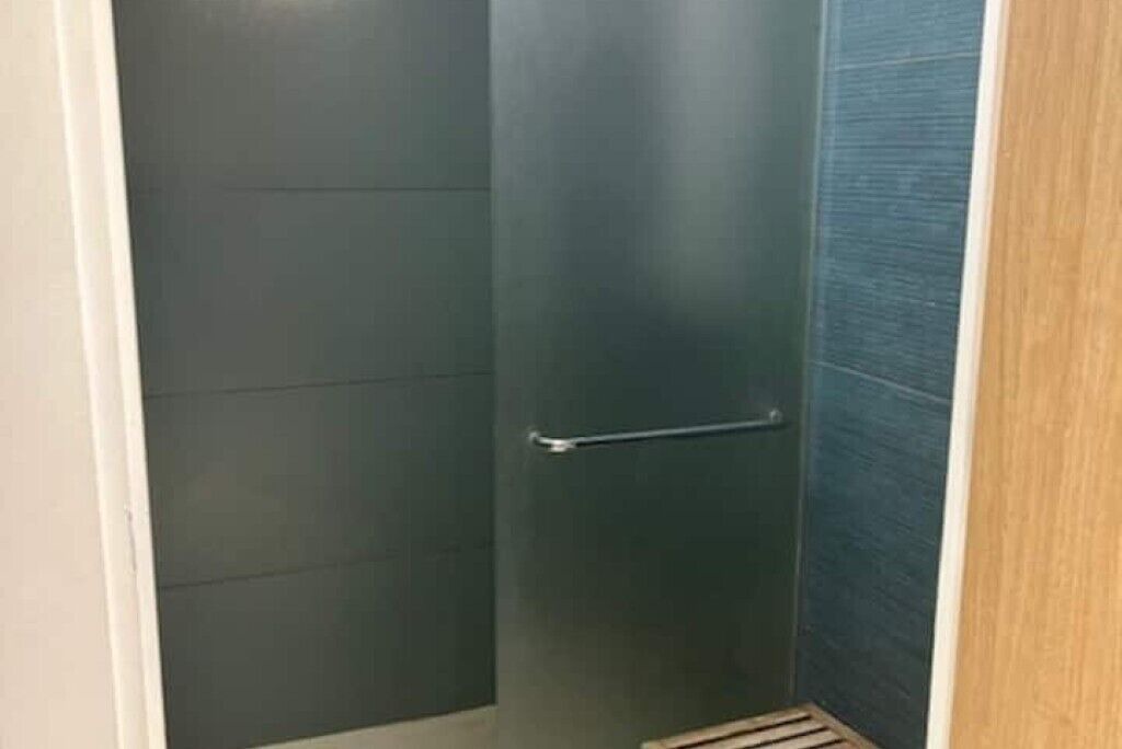 Photo of Bathroom in Downtown Le Havre