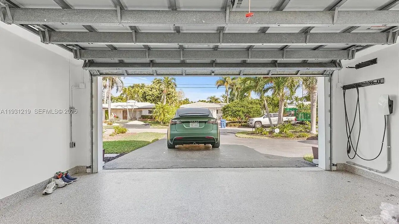 Photo of Others in Wilton Manors