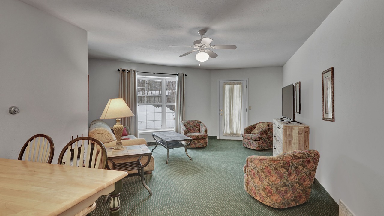 Photo of Livingroom in Pigeon