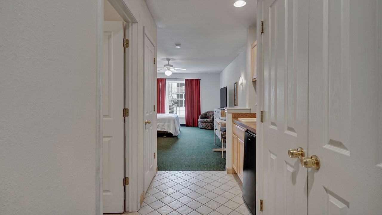 Photo of Bedroom in Pigeon