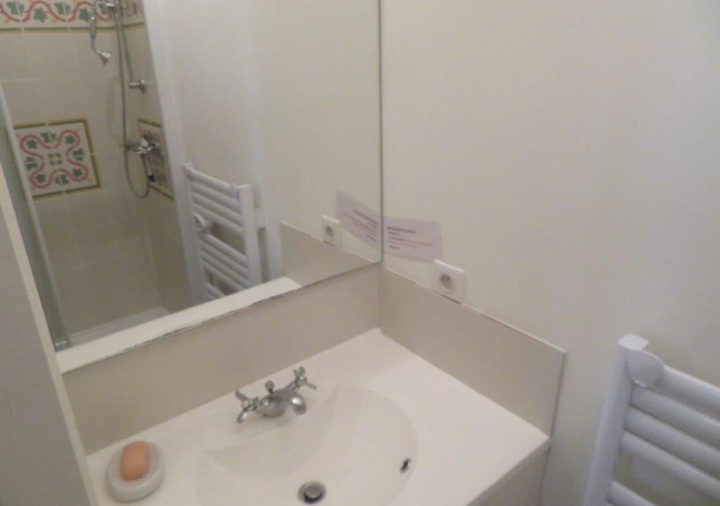 Photo of Bathroom in Lagrasse