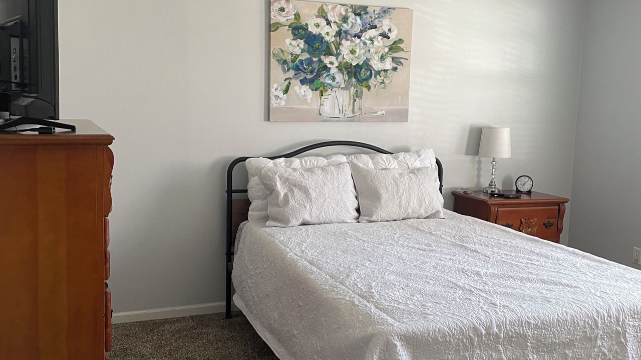 Photo of Bedroom in Mammoth Spring