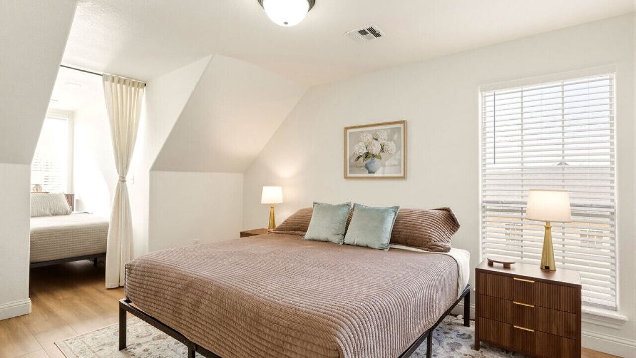 Photo of Bedroom in Ada