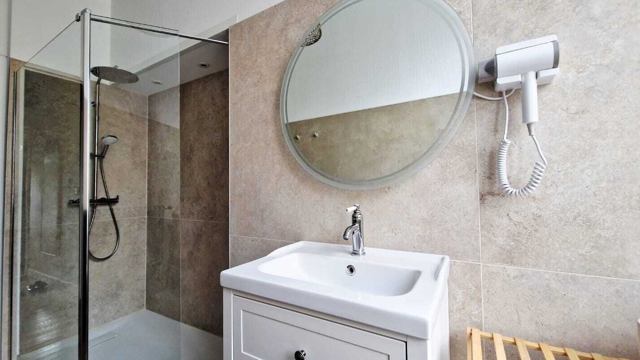 Photo of Bathroom in Neufchatel-en-Bray