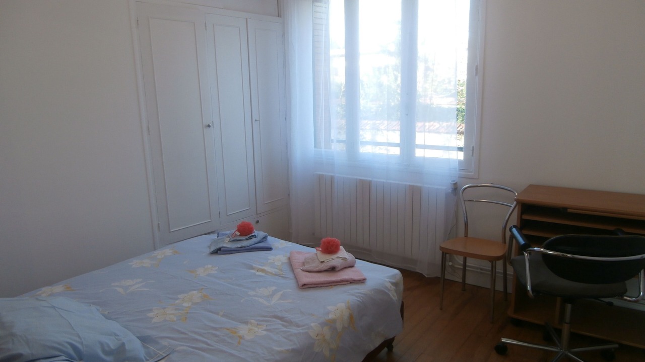 Photo of Bedroom in Chatou