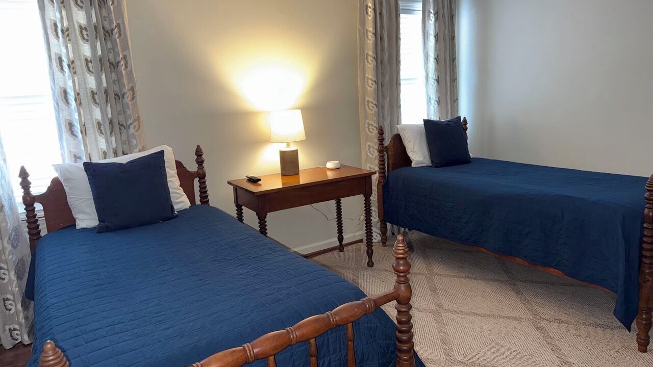Photo of Bedroom in Martinez
