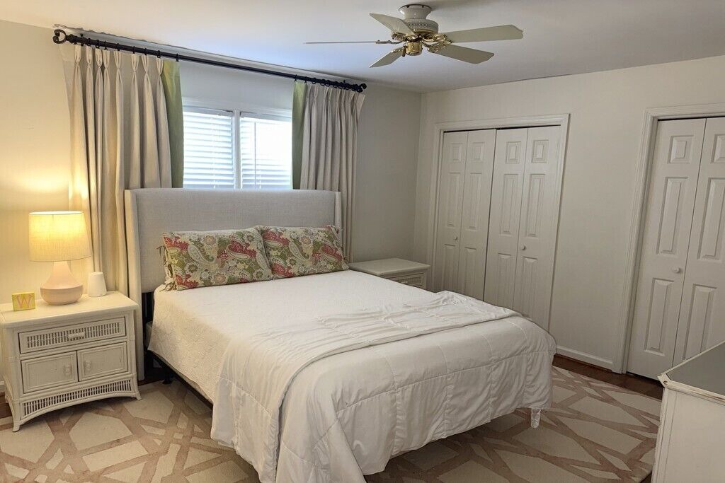Photo of Bedroom in Martinez