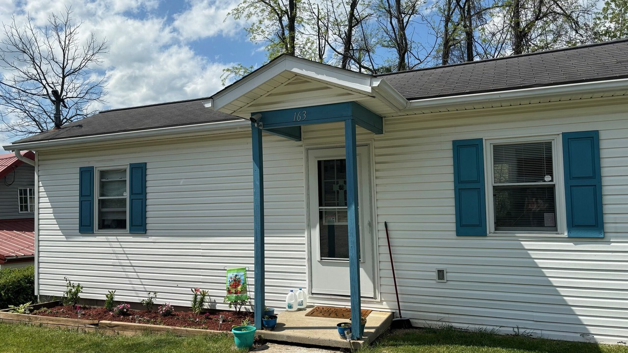 Photo of Outdoor in Anmoore