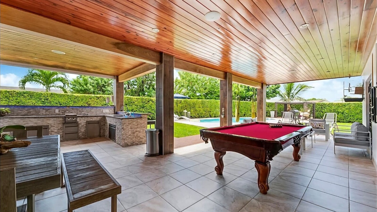 Photo of Outdoor in Palmetto Estates