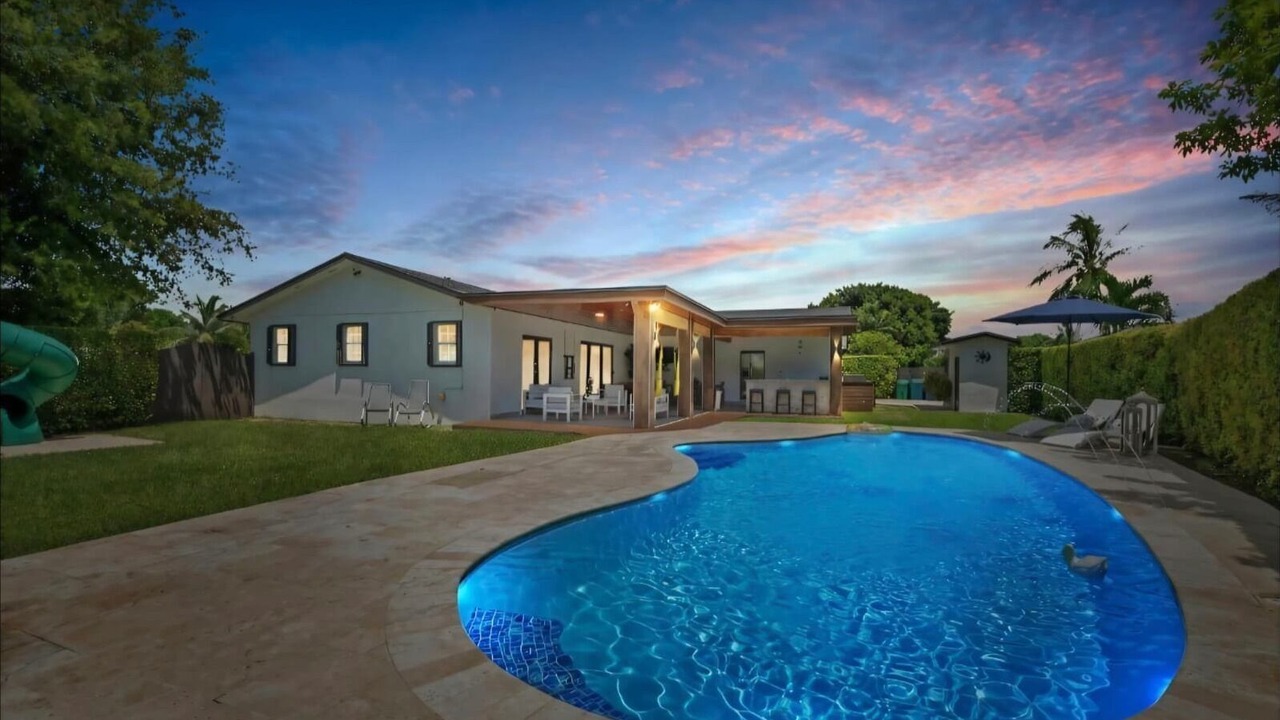 Photo of Outdoor in Palmetto Estates
