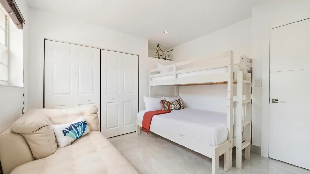 Photo of Bedroom in Palmetto Estates