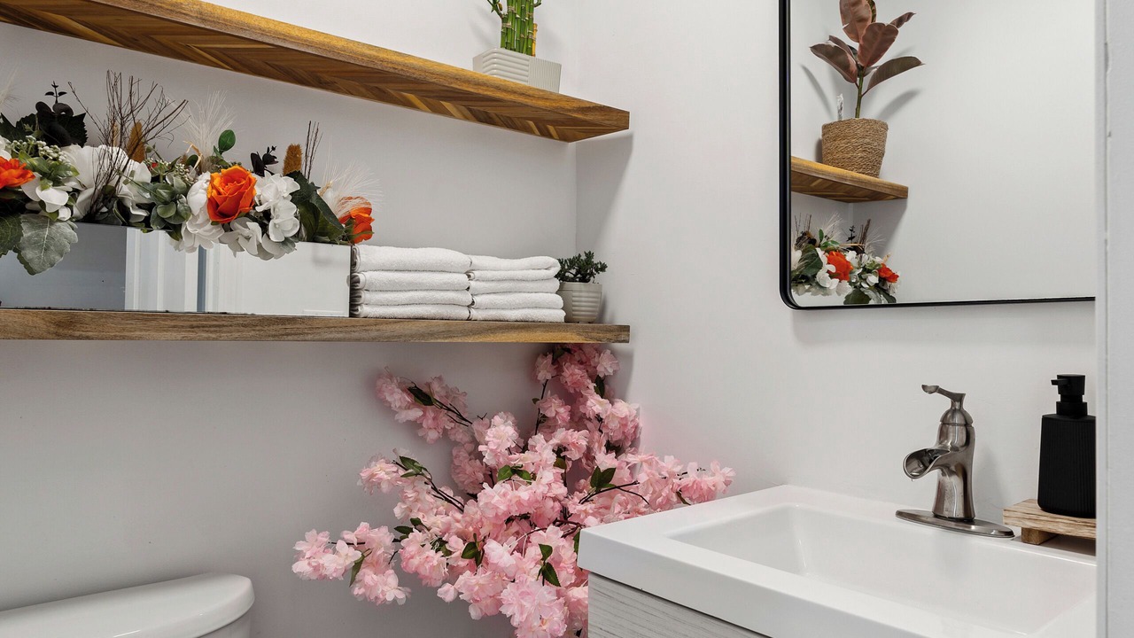 Photo of Bathroom in Sterling