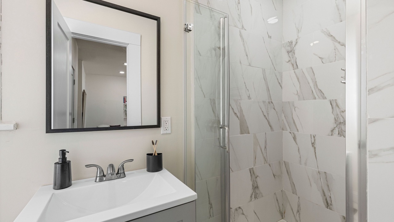 Photo of Bathroom in North Tonawanda