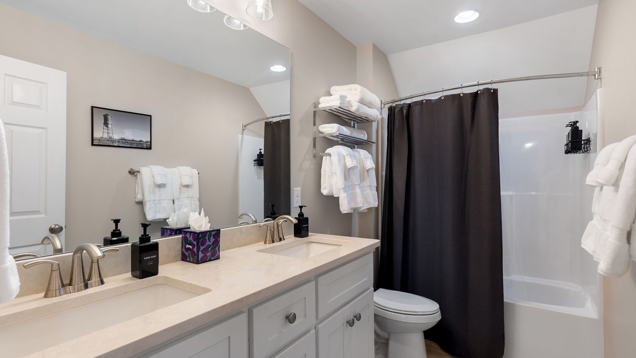 Photo of Bathroom in Greer