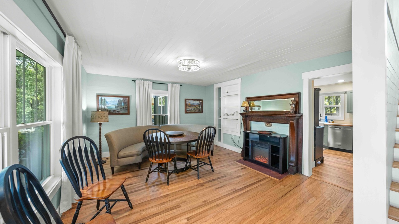 Photo of Livingroom in Seymour