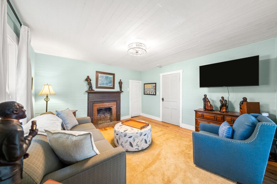 Photo of Livingroom in Seymour