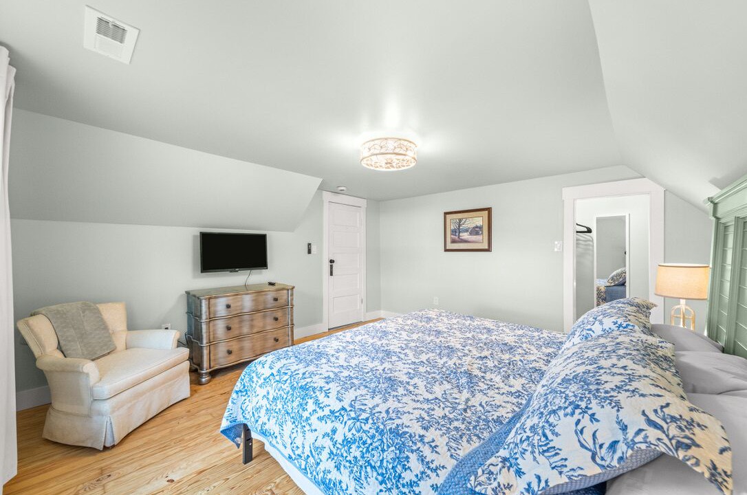 Photo of Bedroom in Seymour