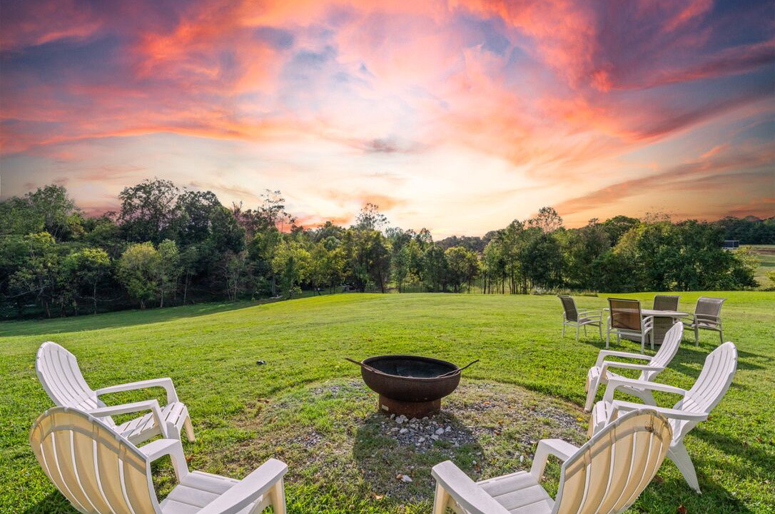 Photo of Outdoor in Seymour