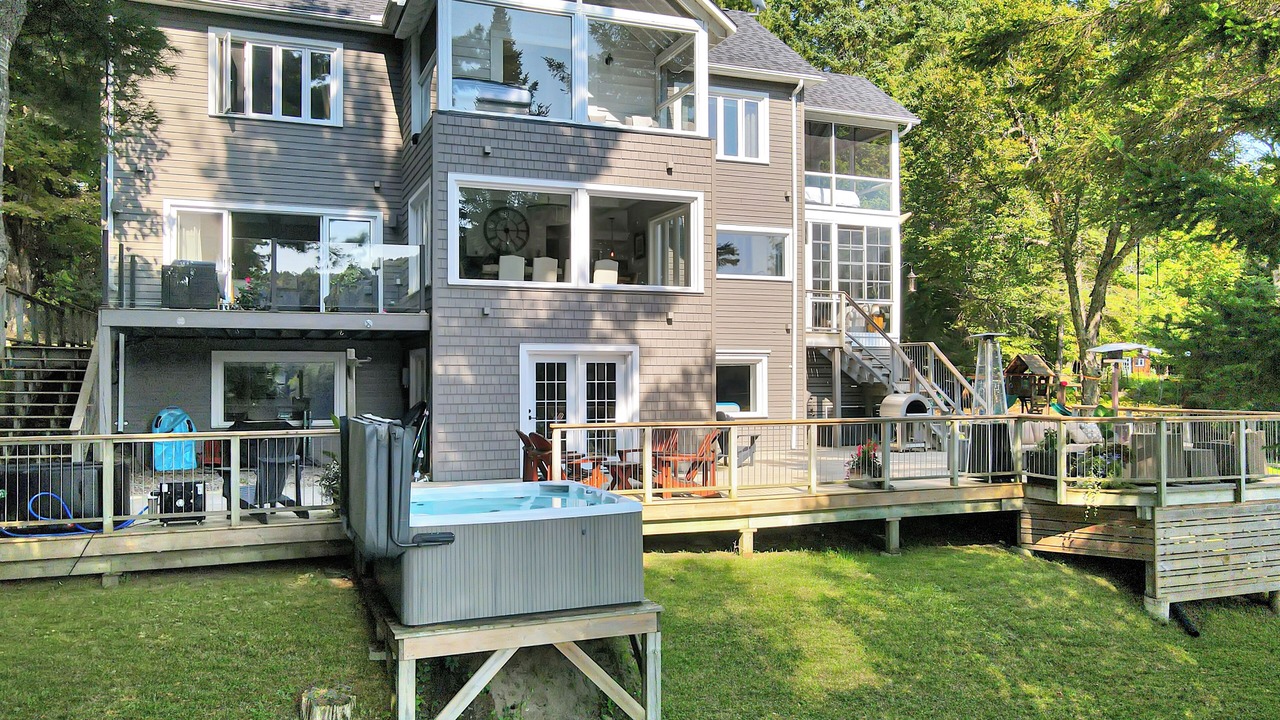 Photo of Patio Balcony in Eagle Lake