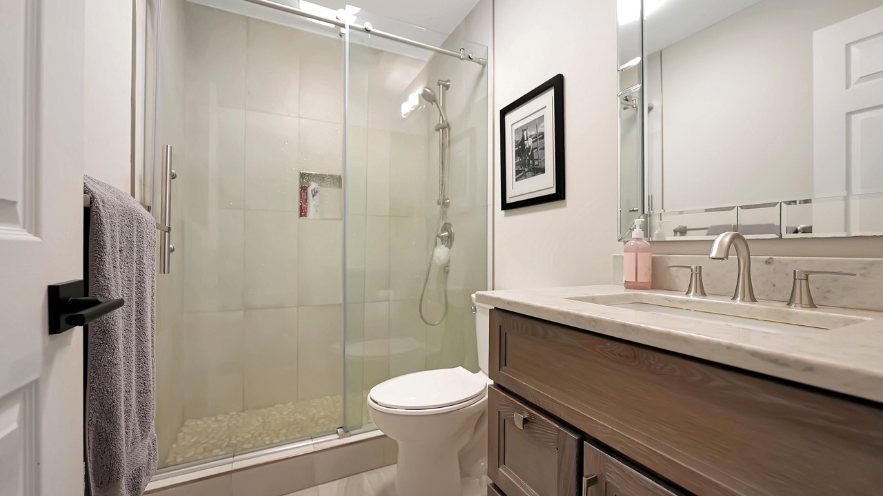 Photo of Bathroom in Eagle Lake