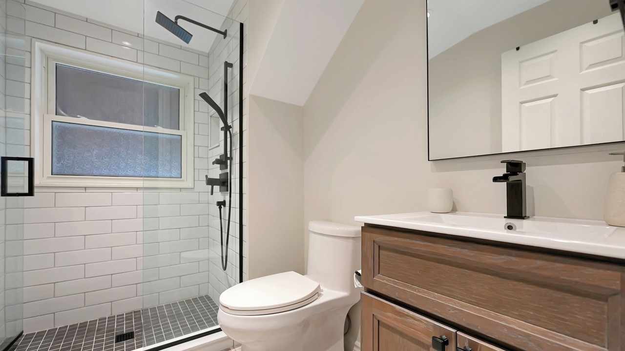 Photo of Bathroom in Eagle Lake