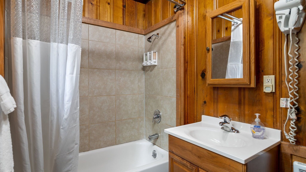 Photo of Bathroom in Greer