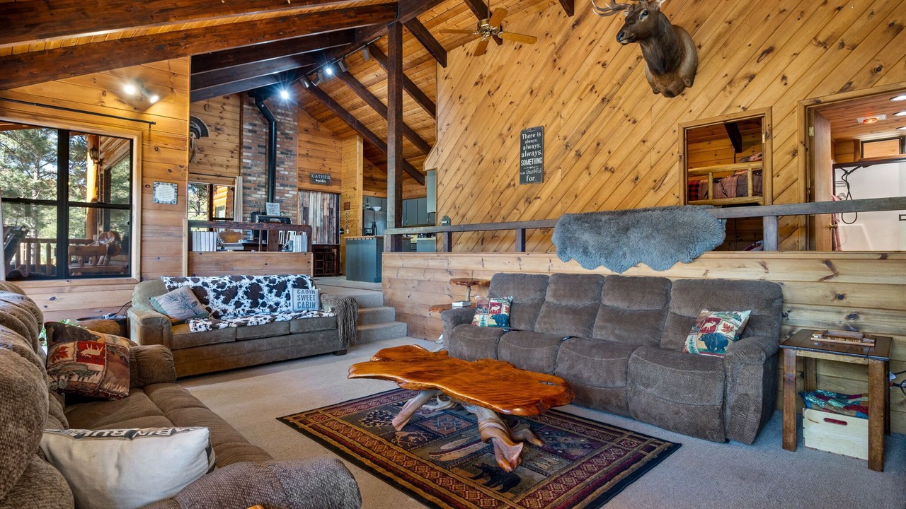 Photo of Livingroom in Greer